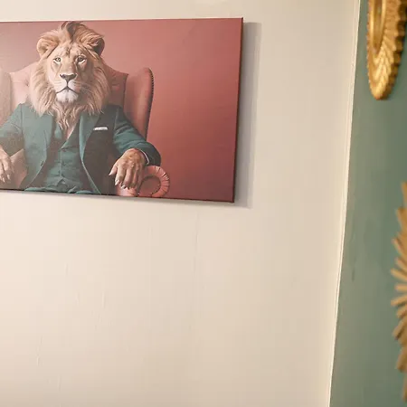 Le Apartment *